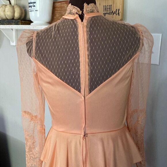 Vintage handmade maxi dress gown lace peach color costume wedding romantic appro - Picture 10 of 15